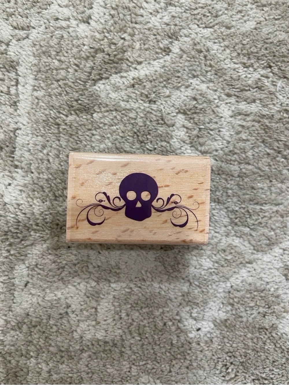 Studio Wooden Skull Accent Stamp - Purple